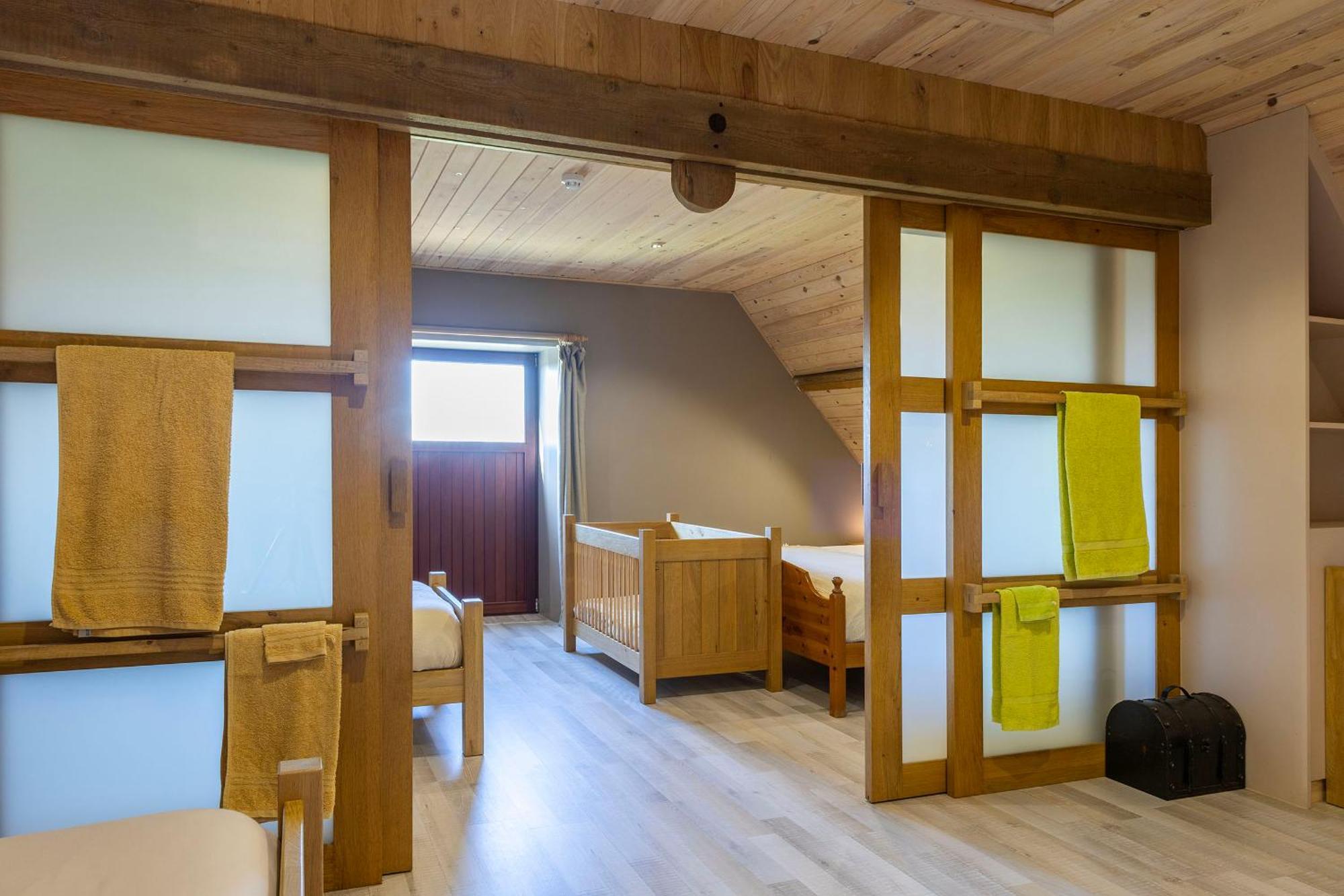 Holiday Home 't Hof der Witte Damen Veurne Zimmer foto
